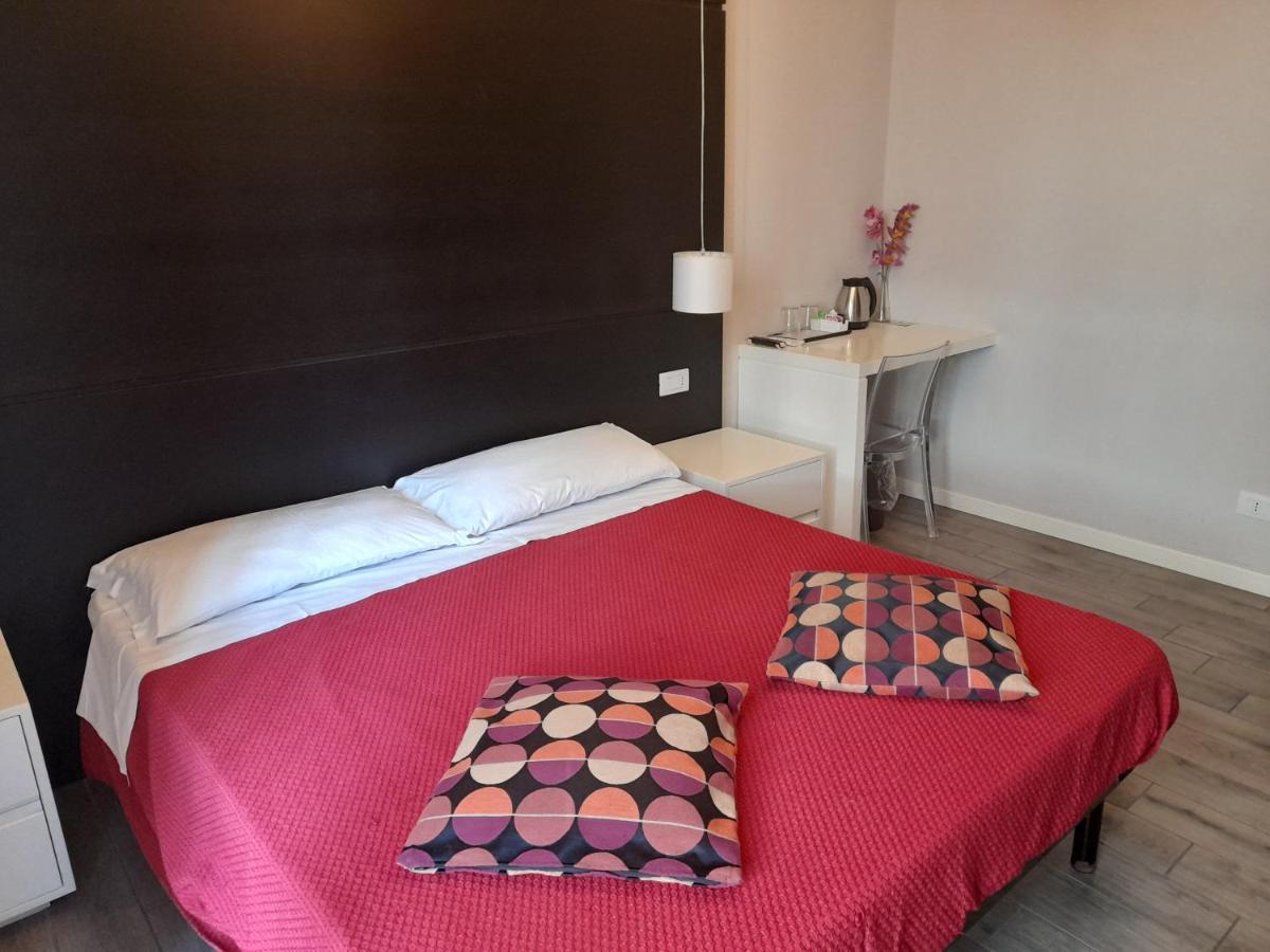 Guest House Piazza Bologna Rom Exteriör bild