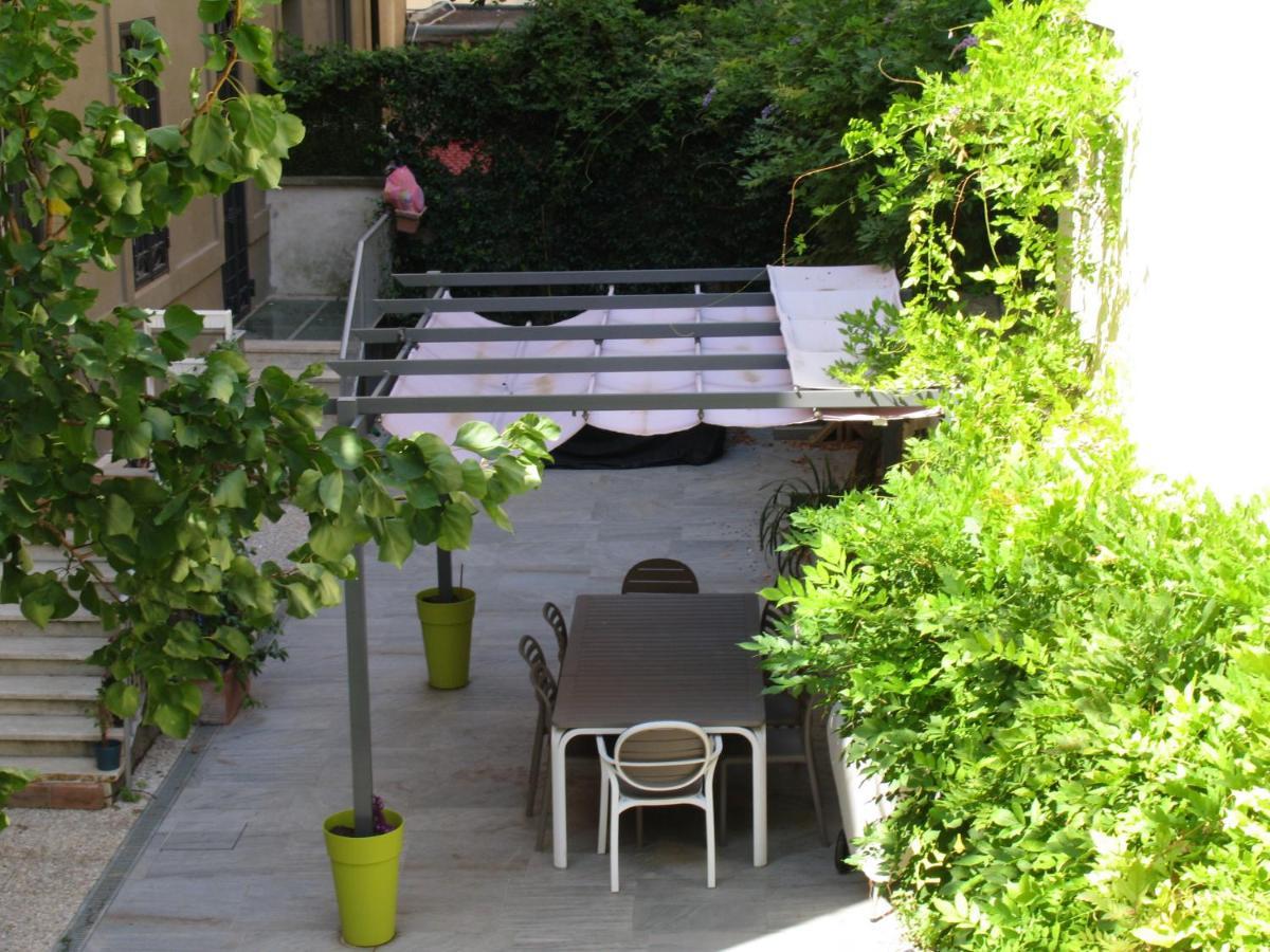 Guest House Piazza Bologna Rom Exteriör bild