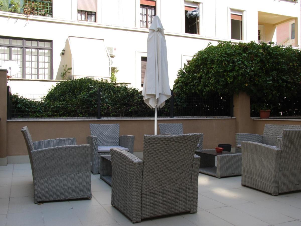 Guest House Piazza Bologna Rom Exteriör bild